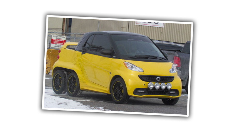 Illustration for article titled This Six-Wheeled Smart Car Is The Perfect Drive For Your Descent Into Madness